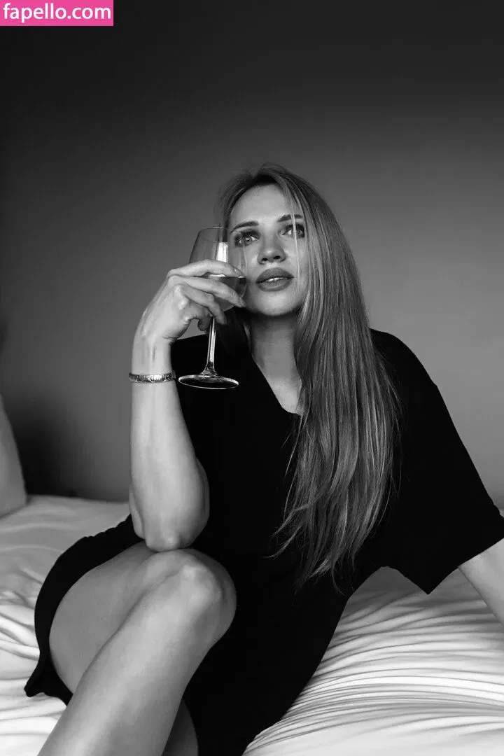 Veronica Silesto Onlyfans Photo Gallery 