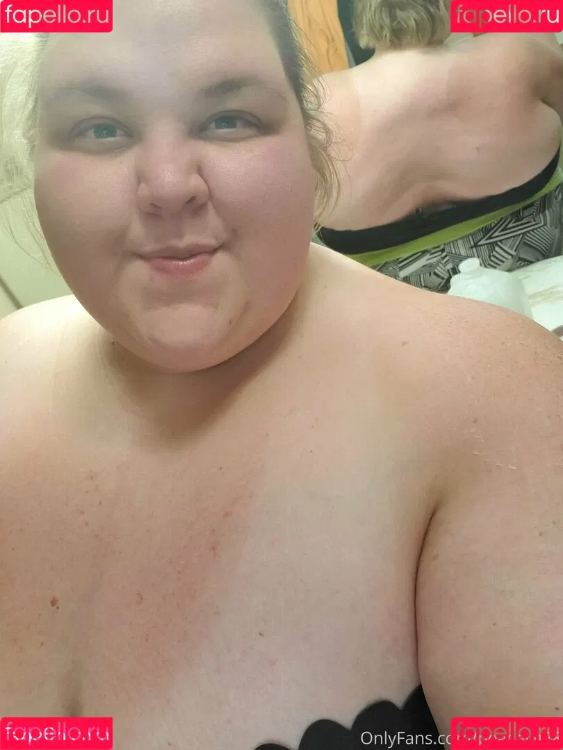 peachyg28 Onlyfans Photo Gallery 