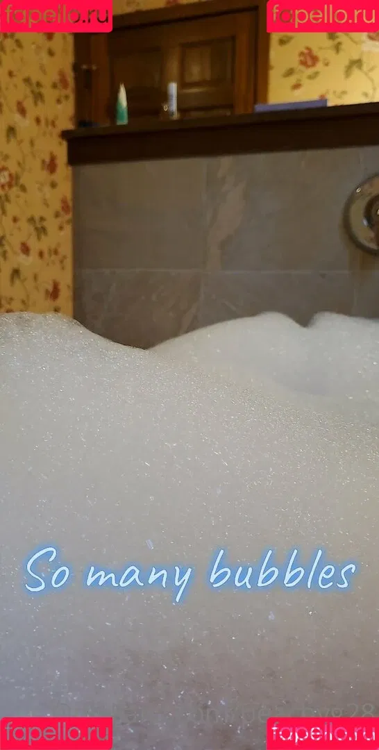 peachyg28 Onlyfans Photo Gallery 