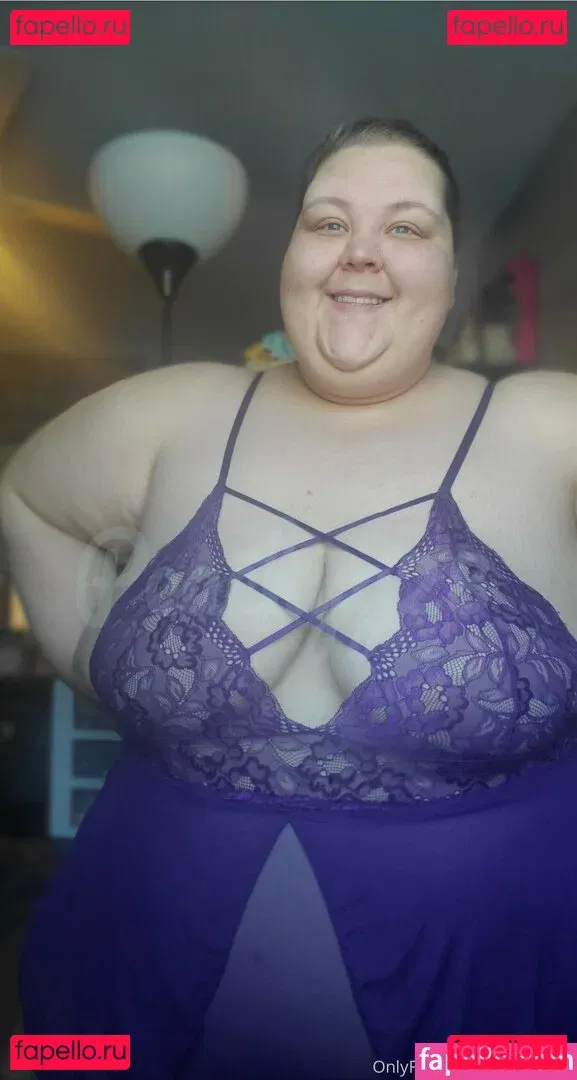 peachyg28 Onlyfans Photo Gallery 