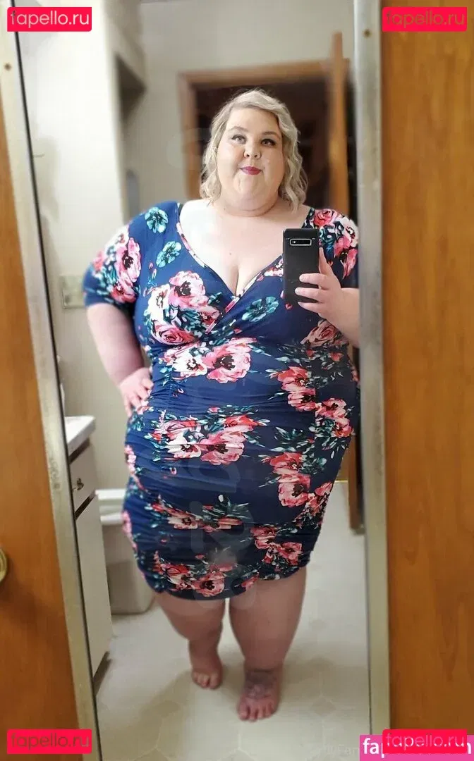 peachyg28 Onlyfans Photo Gallery 