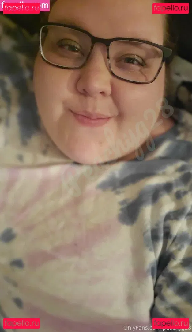 peachyg28 Onlyfans Photo Gallery 