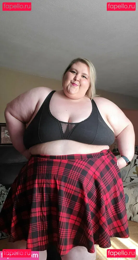 peachyg28 Onlyfans Photo Gallery 