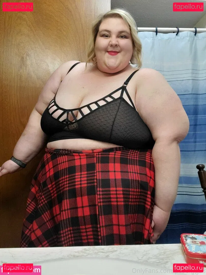 peachyg28 Onlyfans Photo Gallery 