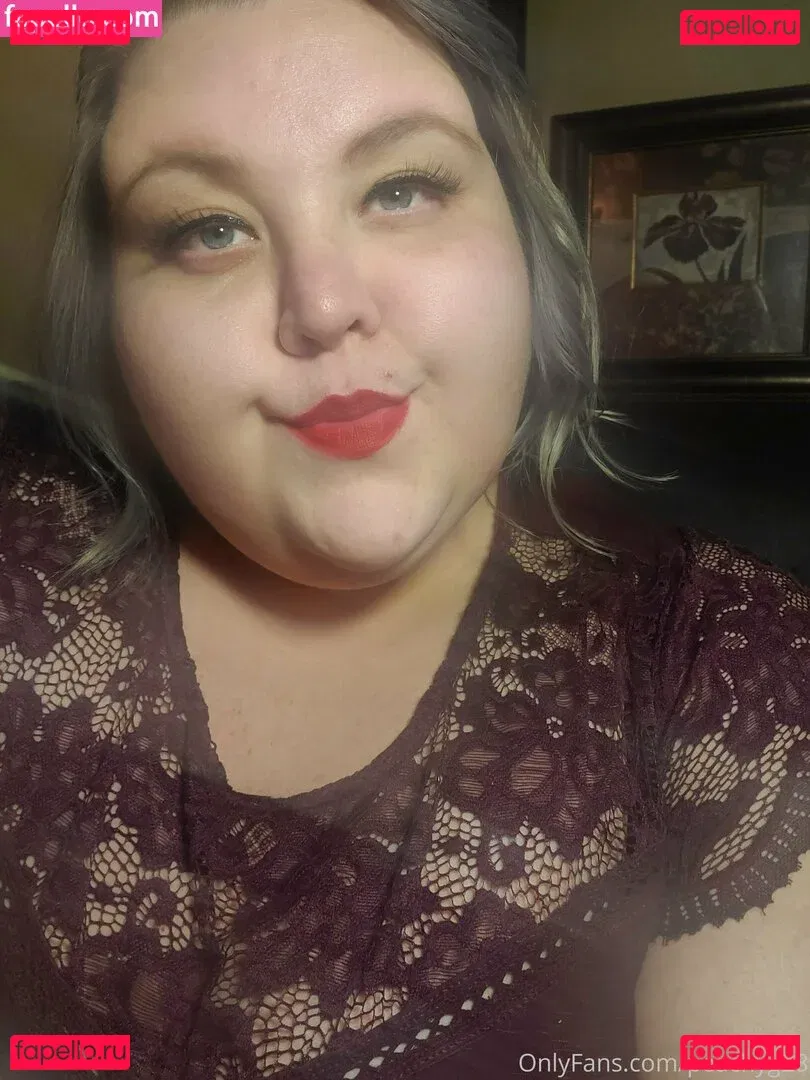 peachyg28 Onlyfans Photo Gallery 