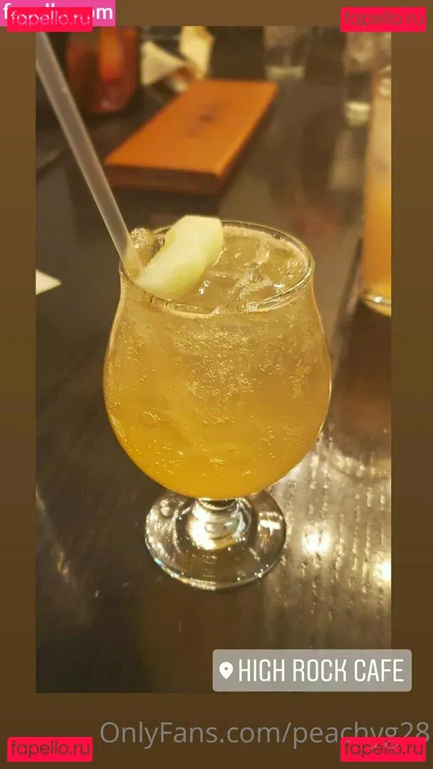 peachyg28 Onlyfans Photo Gallery 