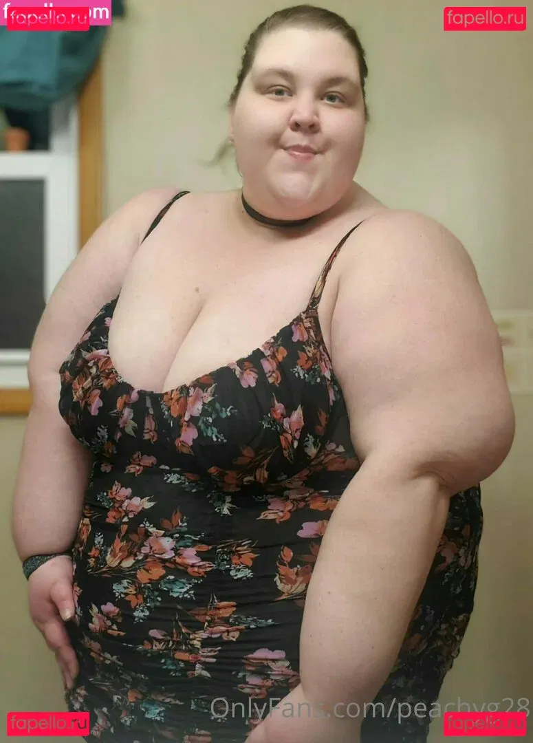 peachyg28 Onlyfans Photo Gallery 