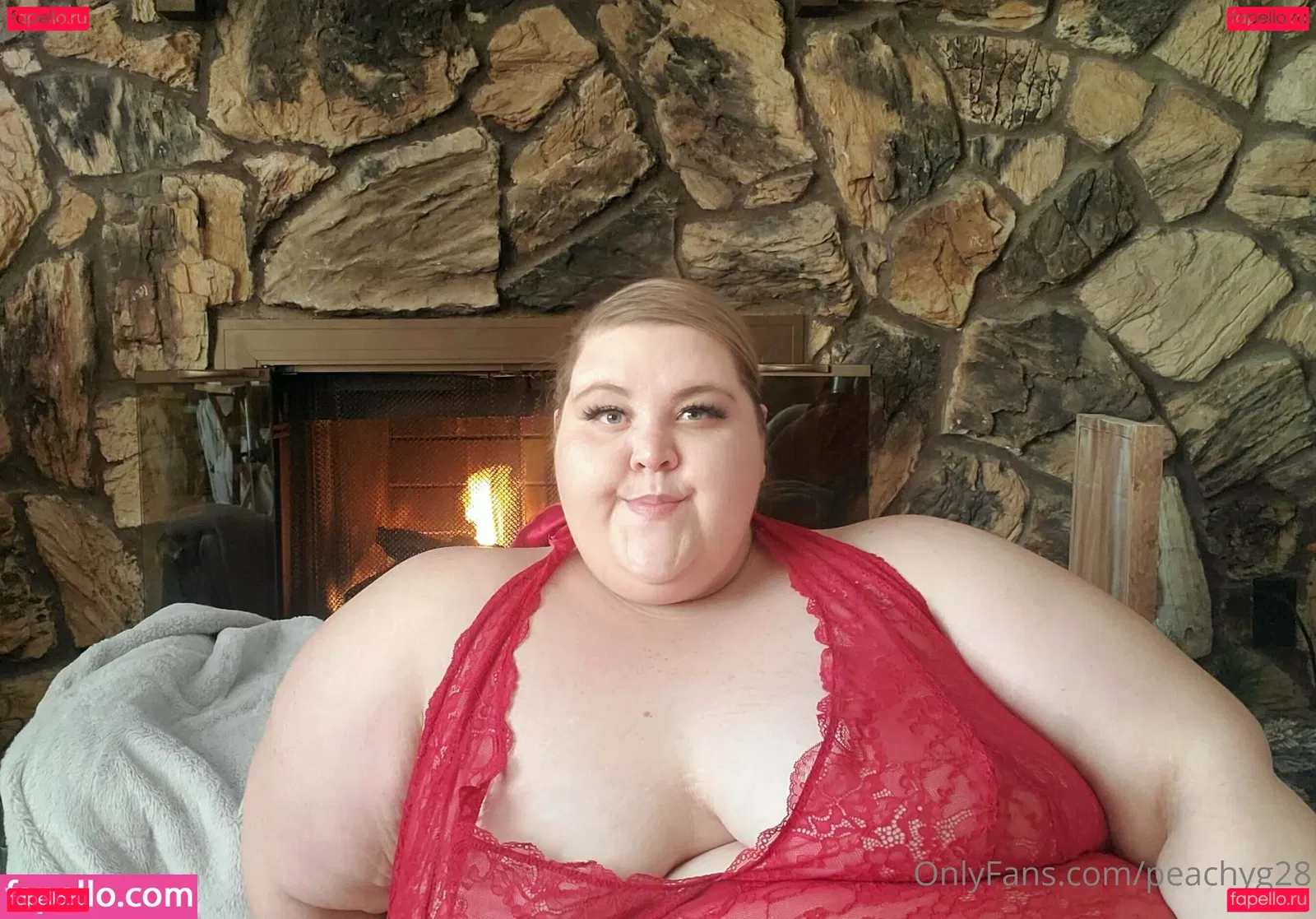 peachyg28 Onlyfans Photo Gallery 