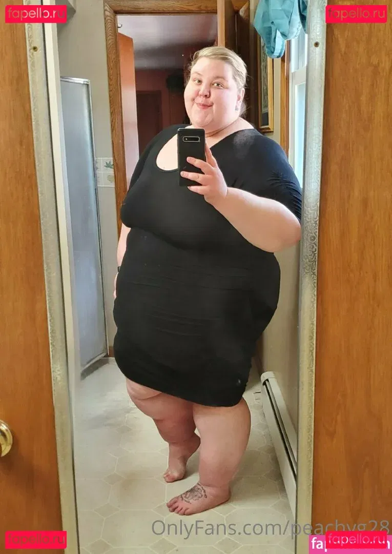 peachyg28 Onlyfans Photo Gallery 
