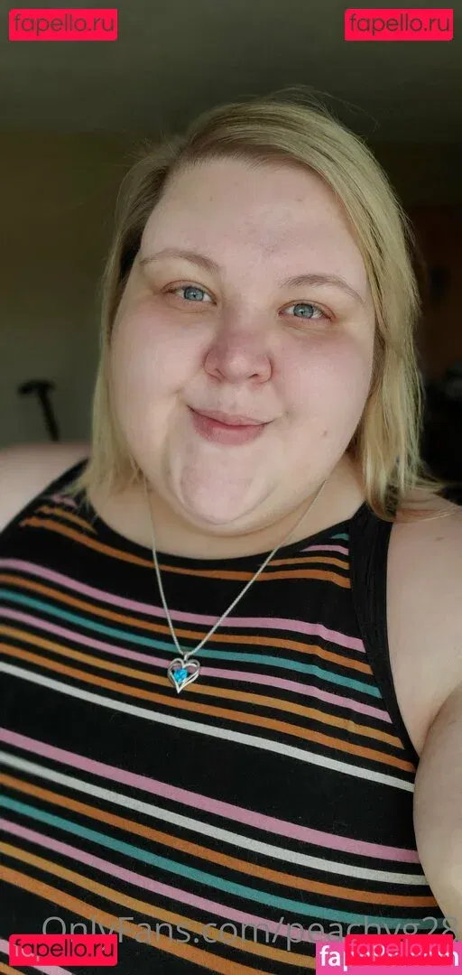 peachyg28 Onlyfans Photo Gallery 