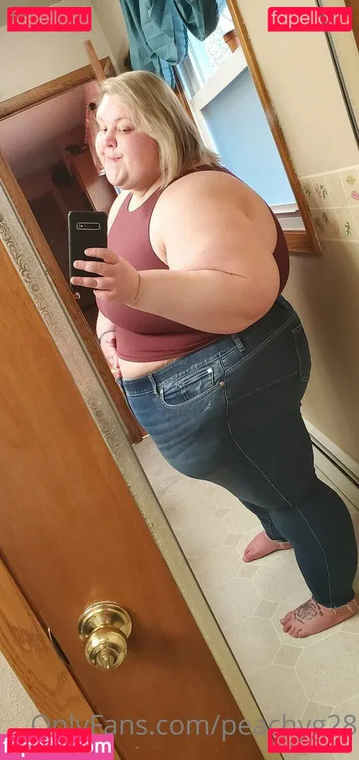 peachyg28 Onlyfans Photo Gallery 