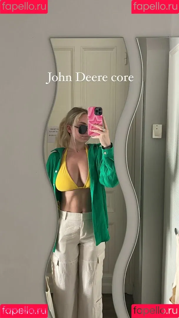 Sophia Armata Onlyfans Photo Gallery 