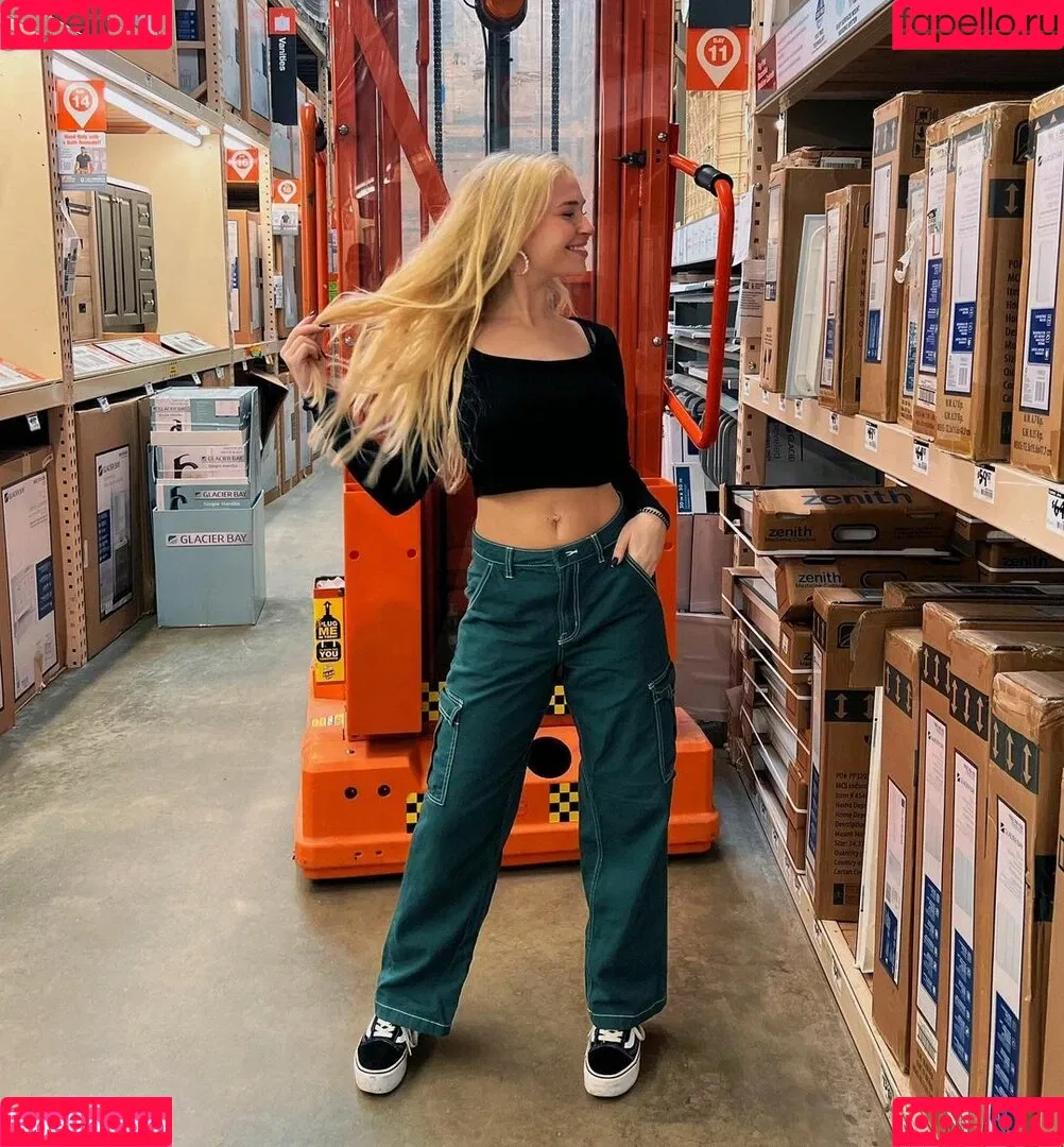 Sophia Armata Onlyfans Photo Gallery 