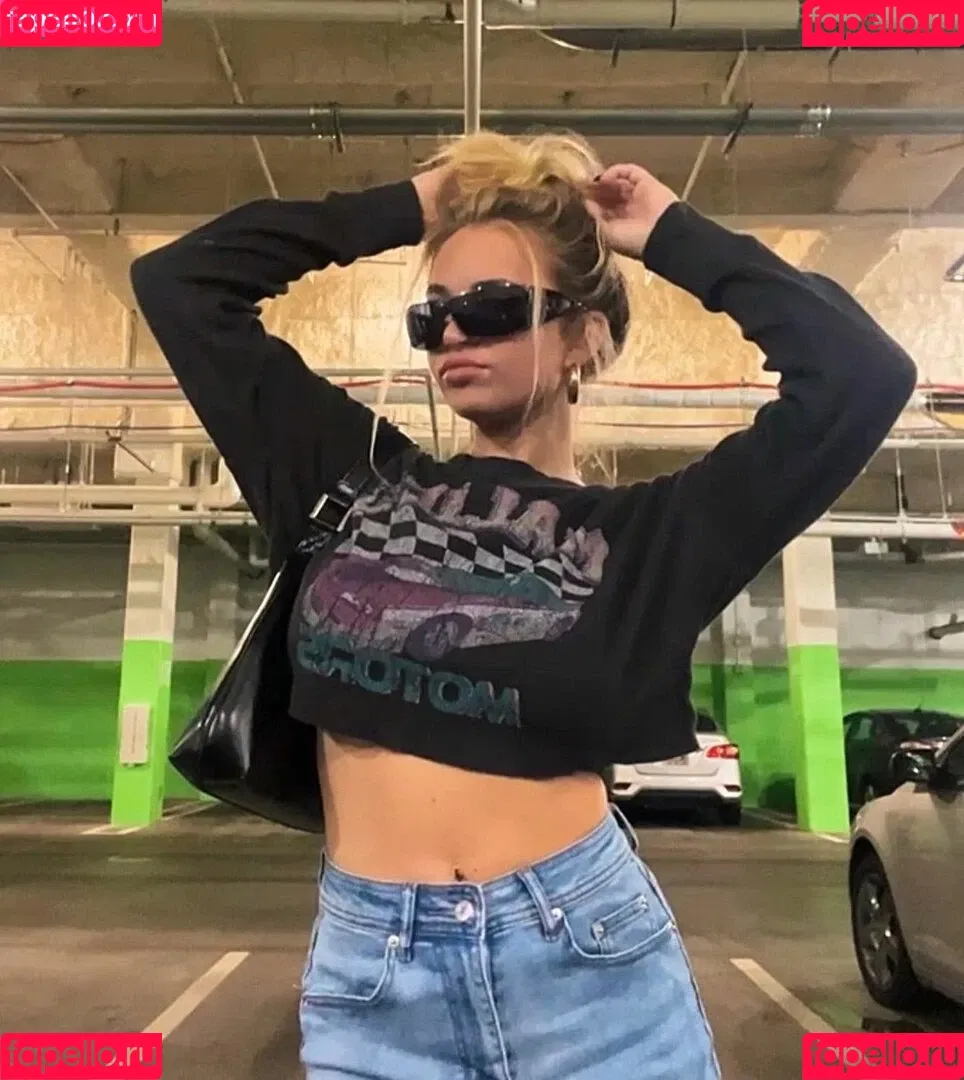 Sophia Armata Onlyfans Photo Gallery 