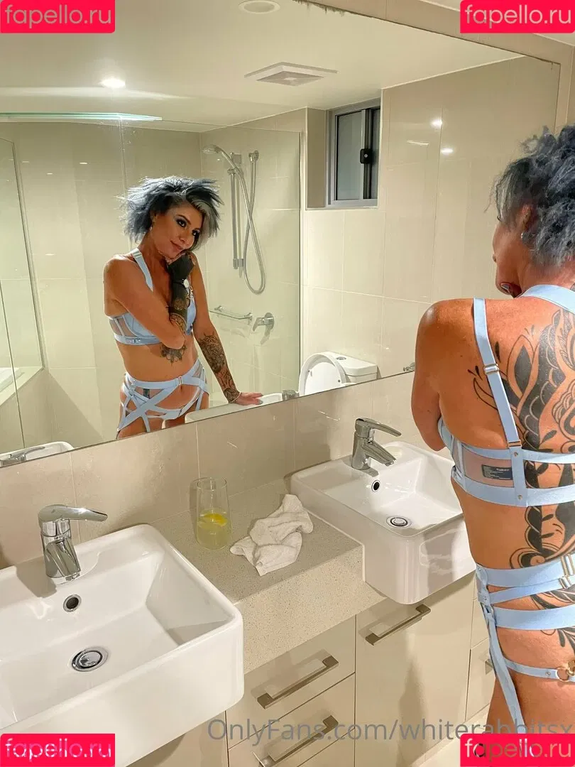 whiterabbitsx Onlyfans Photo Gallery 