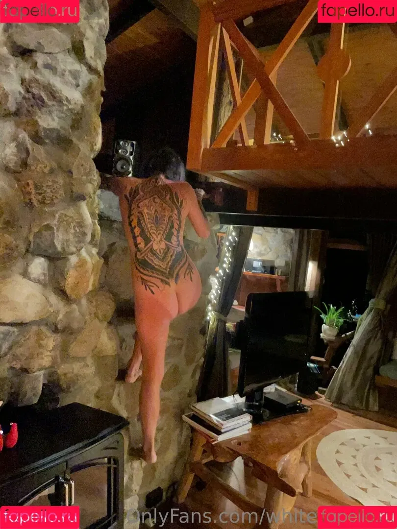 whiterabbitsx Onlyfans Photo Gallery 