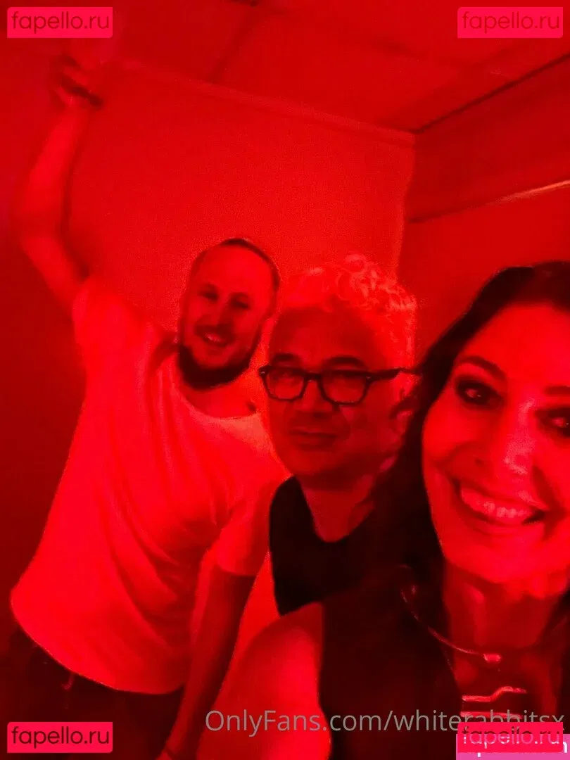 whiterabbitsx Onlyfans Photo Gallery 