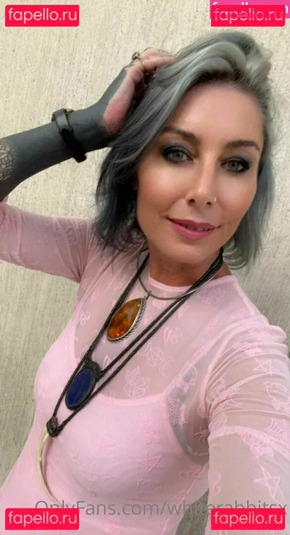 whiterabbitsx Onlyfans Photo Gallery 