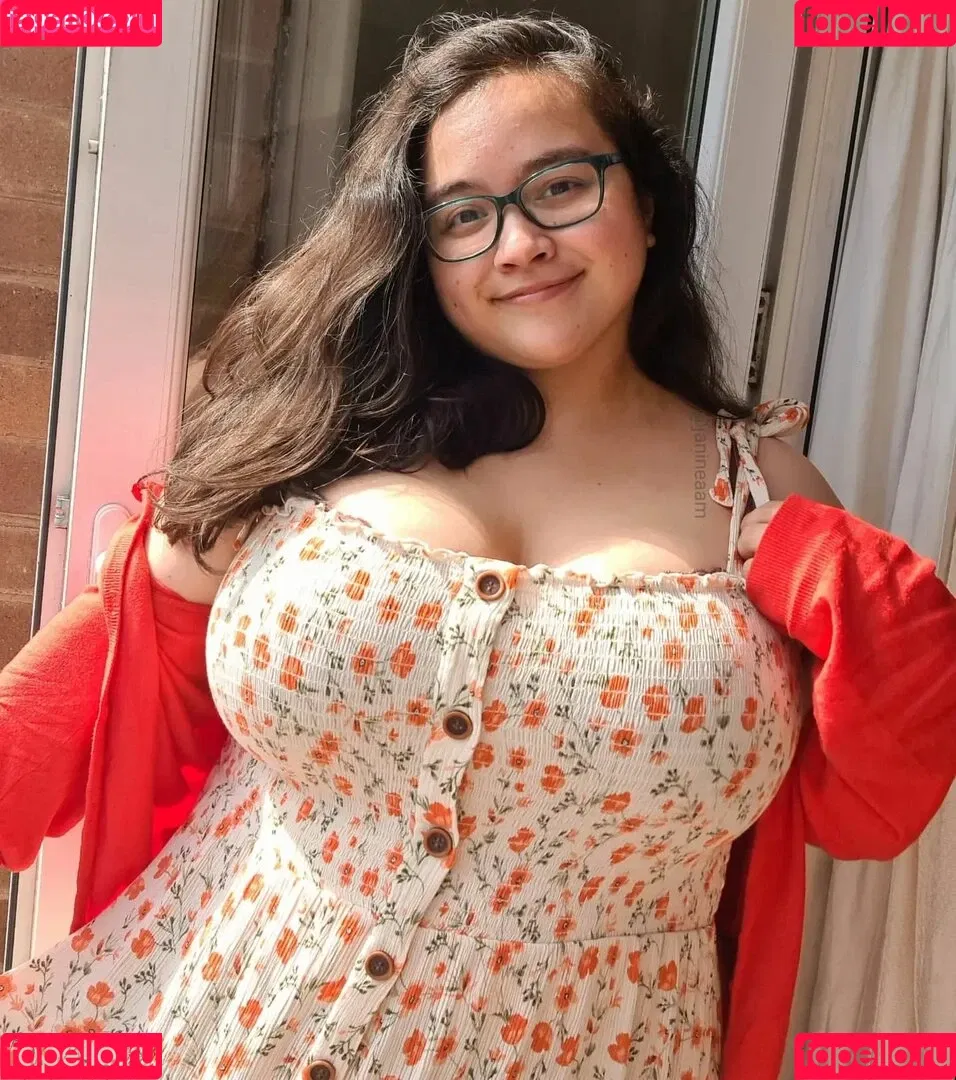 janineaam Onlyfans Photo Gallery 