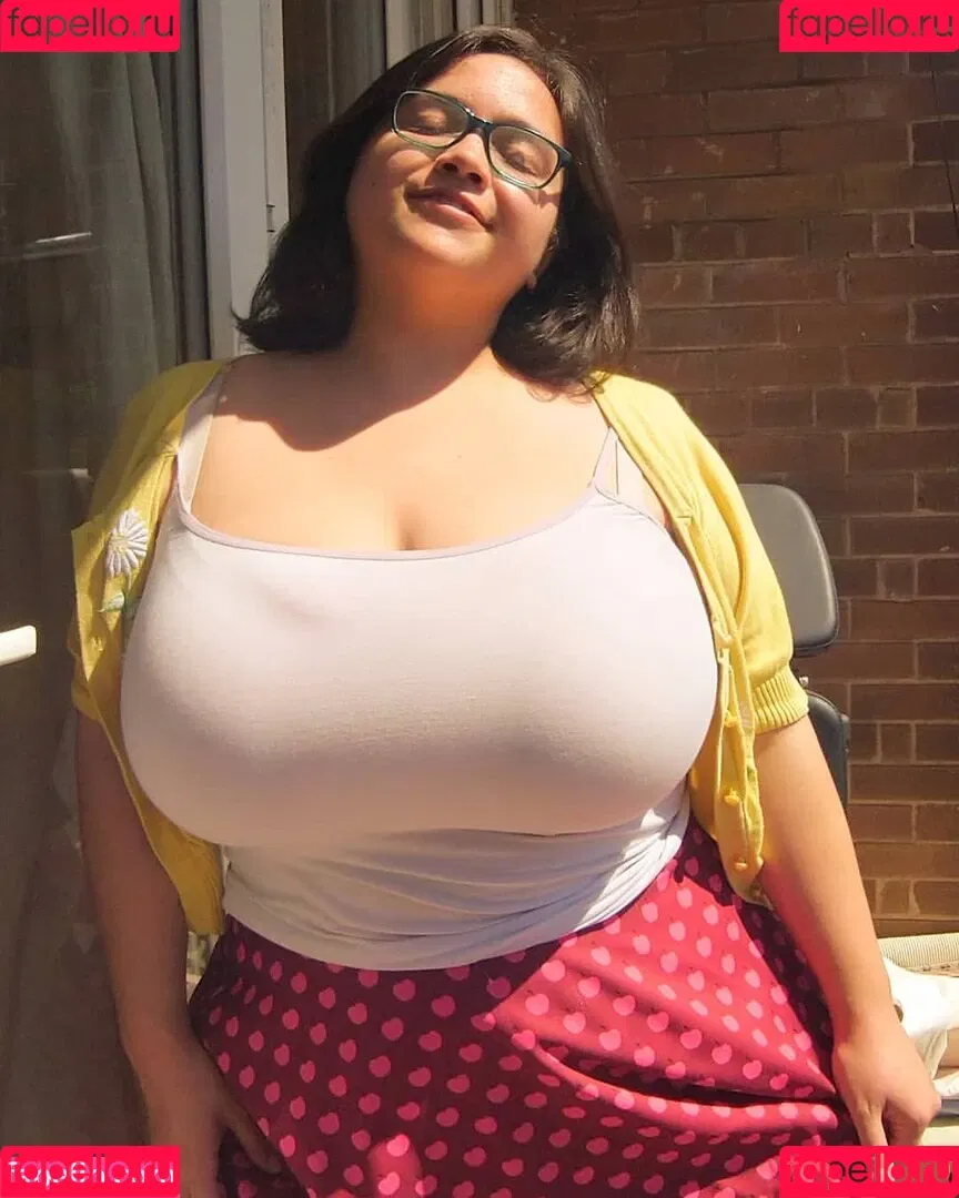 janineaam Onlyfans Photo Gallery 