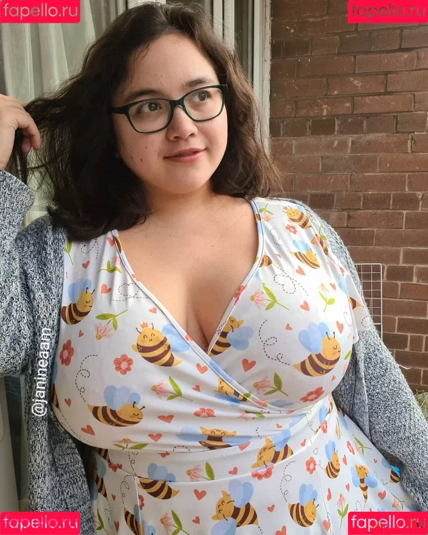 janineaam Onlyfans Photo Gallery 