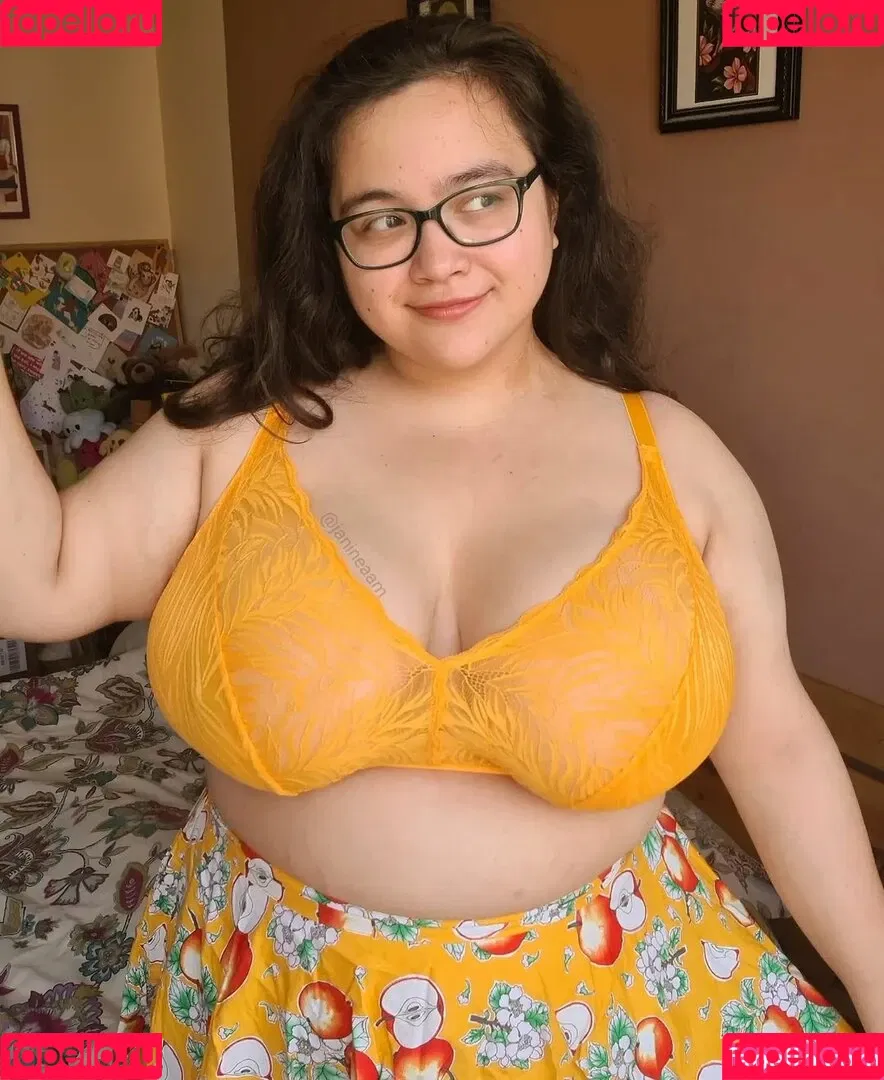 janineaam Onlyfans Photo Gallery 