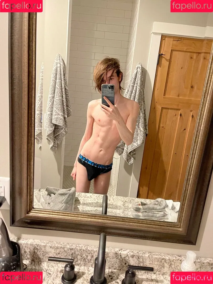 Catboiaoi Onlyfans Photo Gallery 