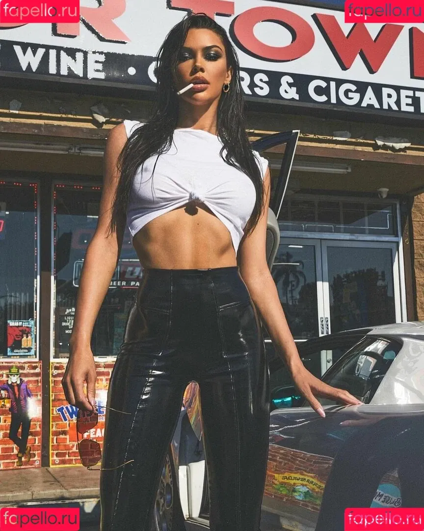 Jessica Naz Onlyfans Photo Gallery 