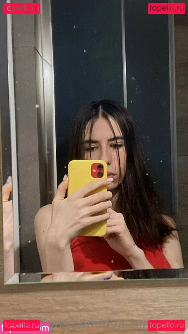 eva_innocent Onlyfans Photo Gallery 