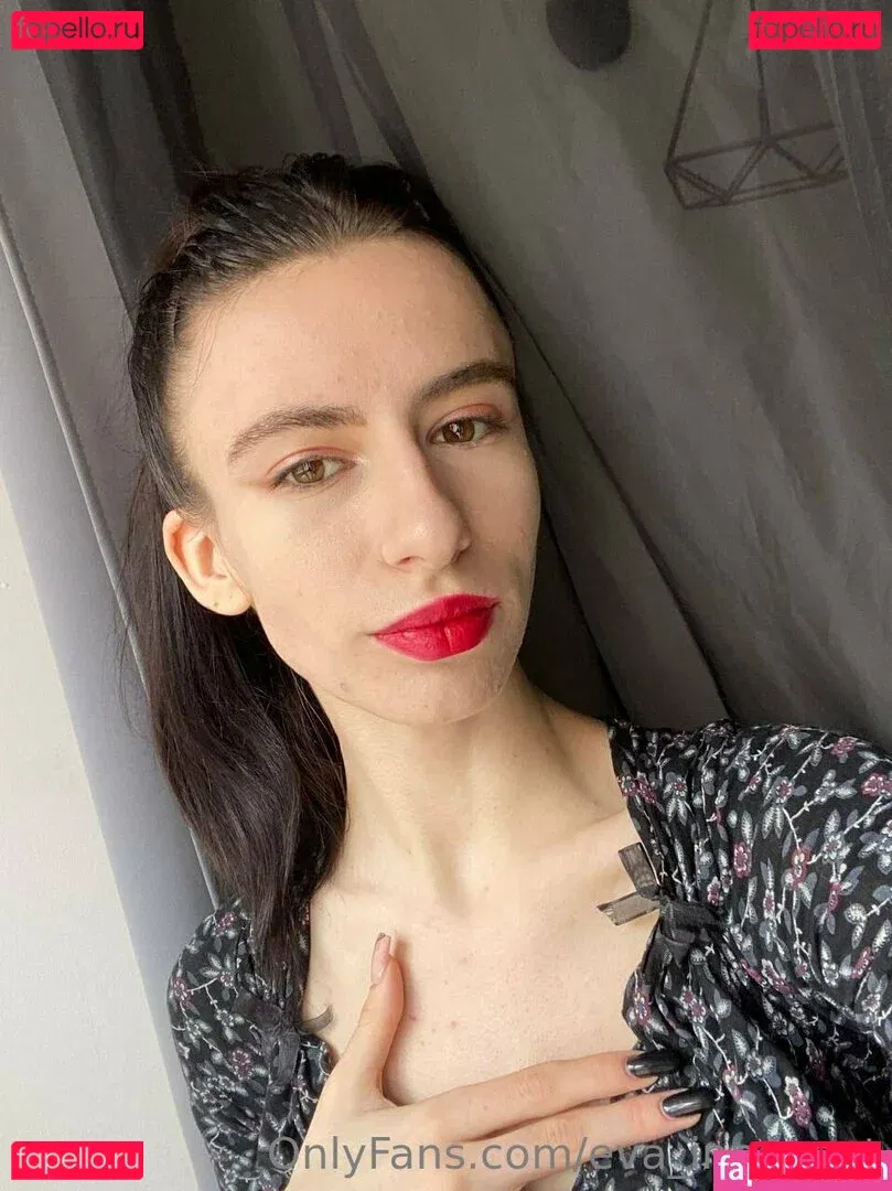 eva_innocent Onlyfans Photo Gallery 