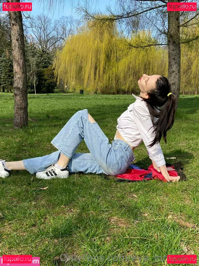 eva_innocent Onlyfans Photo Gallery 