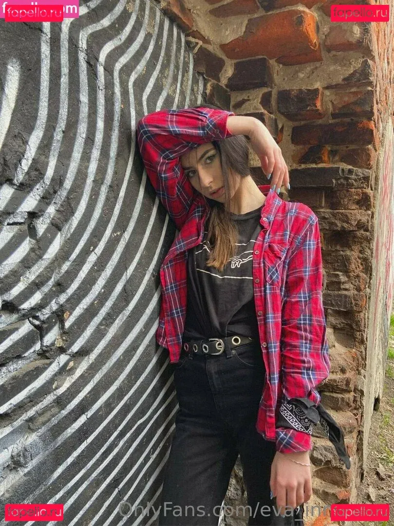 eva_innocent Onlyfans Photo Gallery 