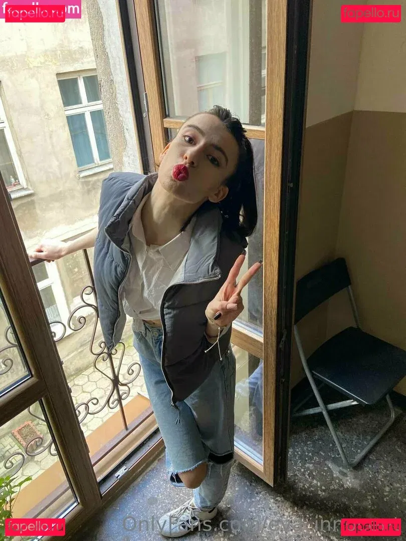 eva_innocent Onlyfans Photo Gallery 