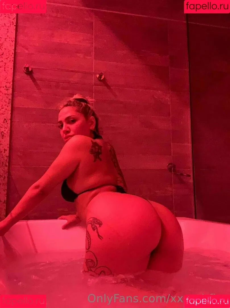 xxx_shfire Onlyfans Photo Gallery 