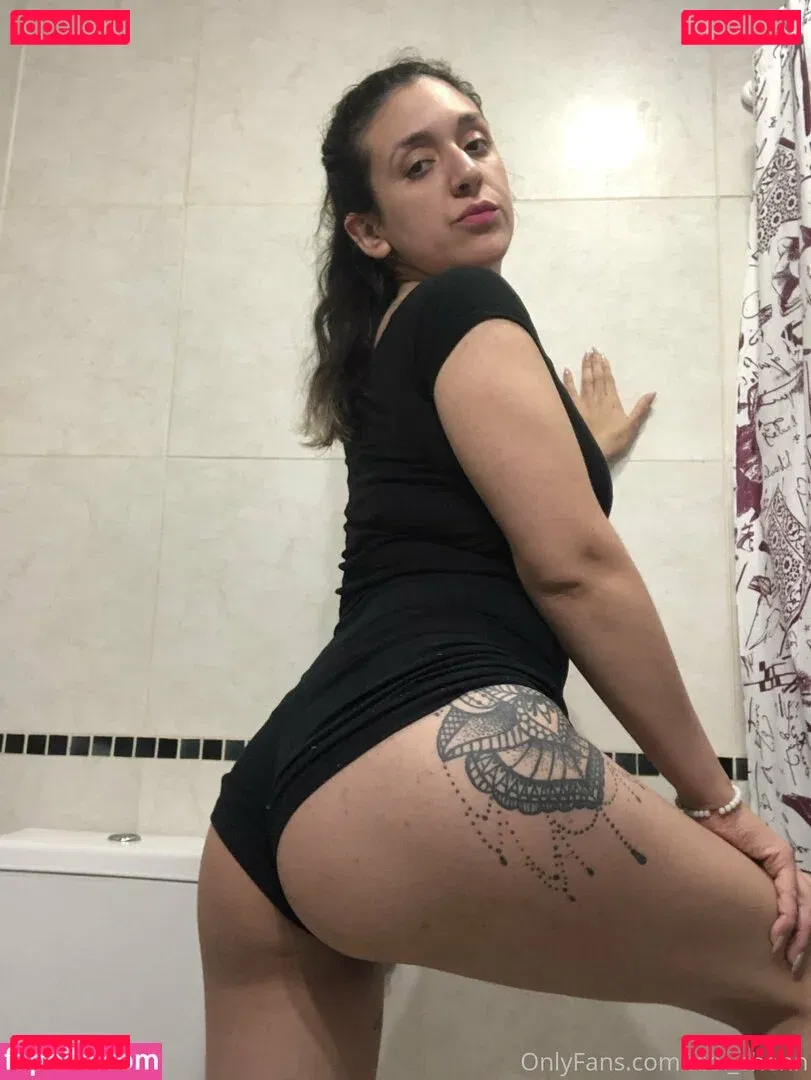 xxx_shfire Onlyfans Photo Gallery 