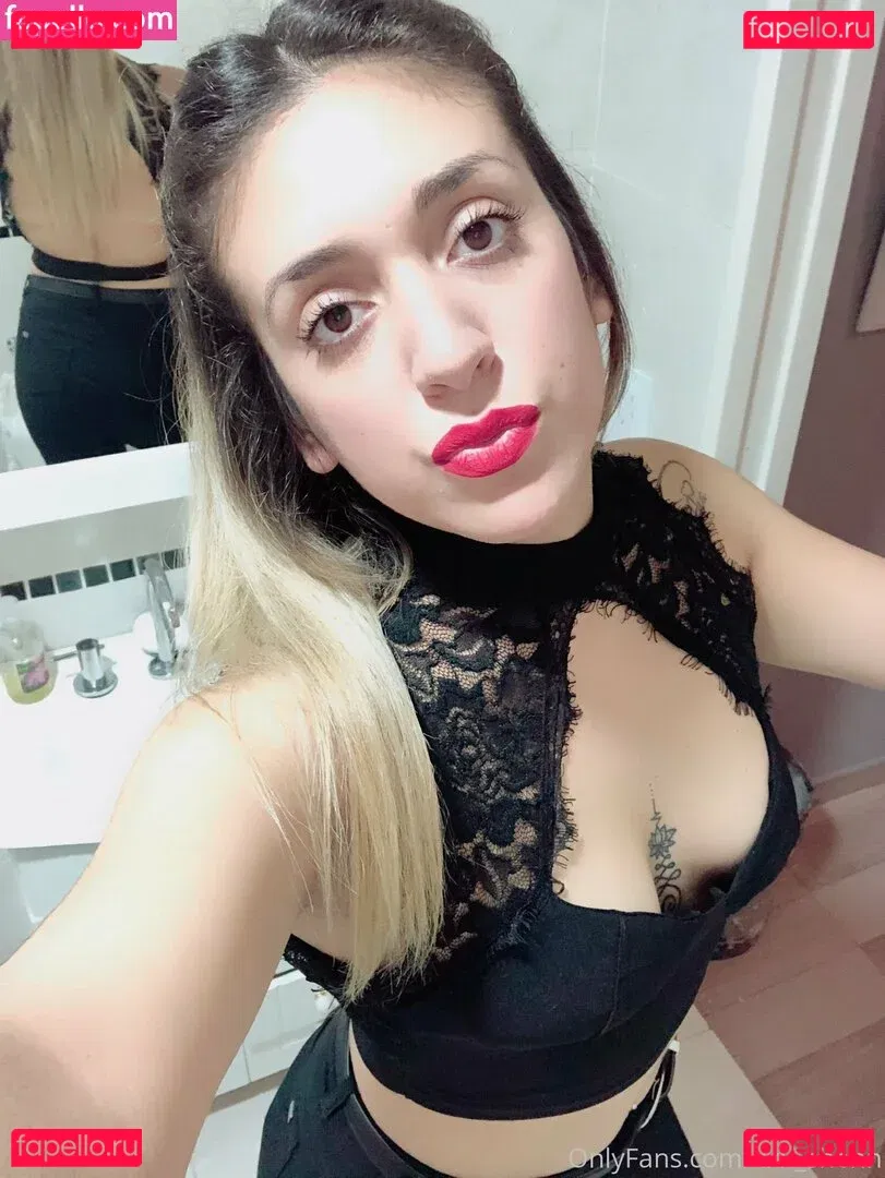 xxx_shfire Onlyfans Photo Gallery 