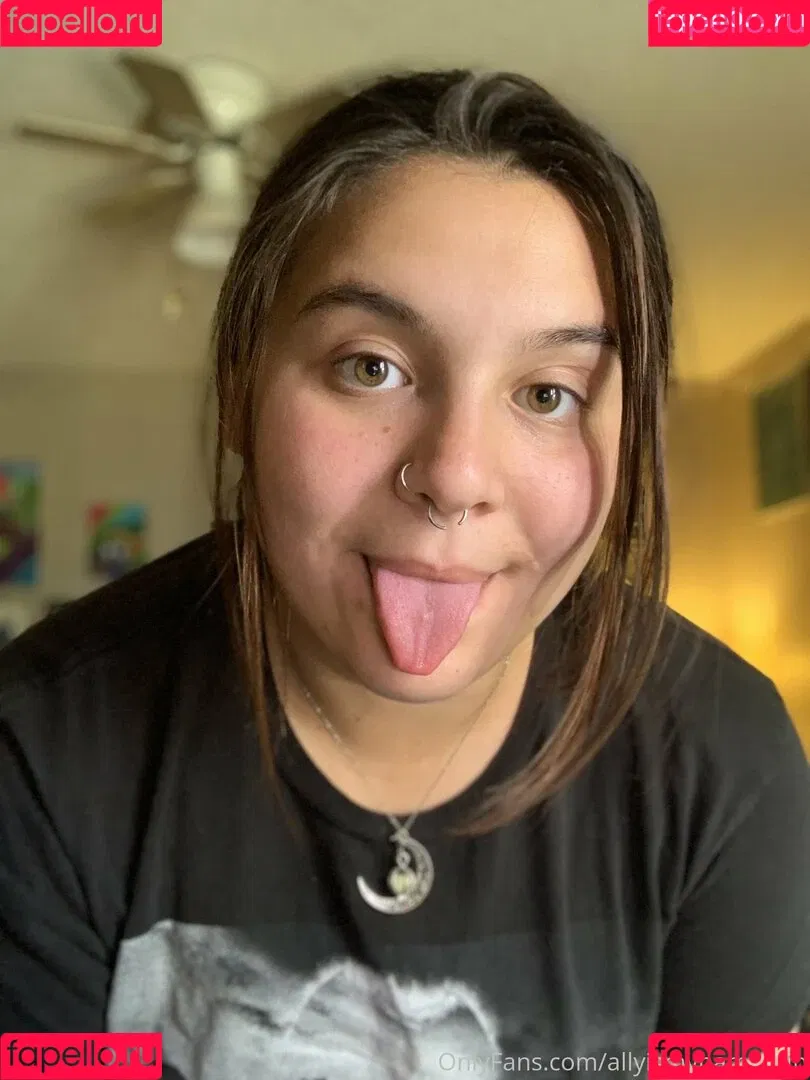 allyismyname_vip Onlyfans Photo Gallery 