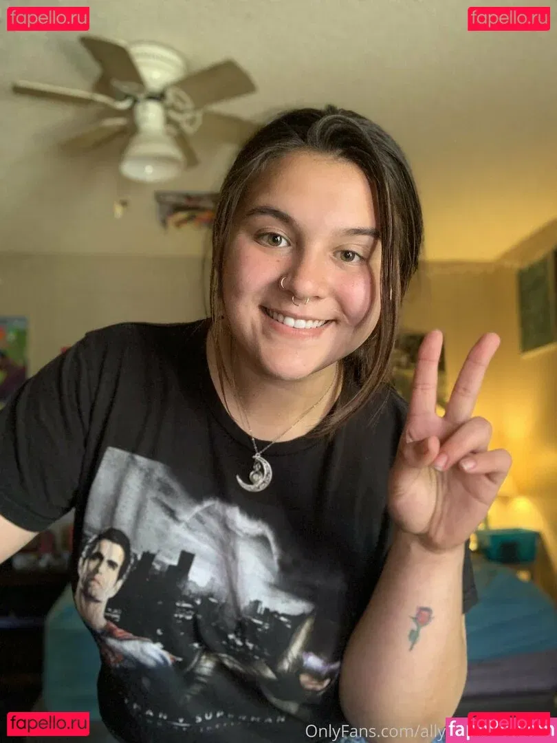 allyismyname_vip Onlyfans Photo Gallery 