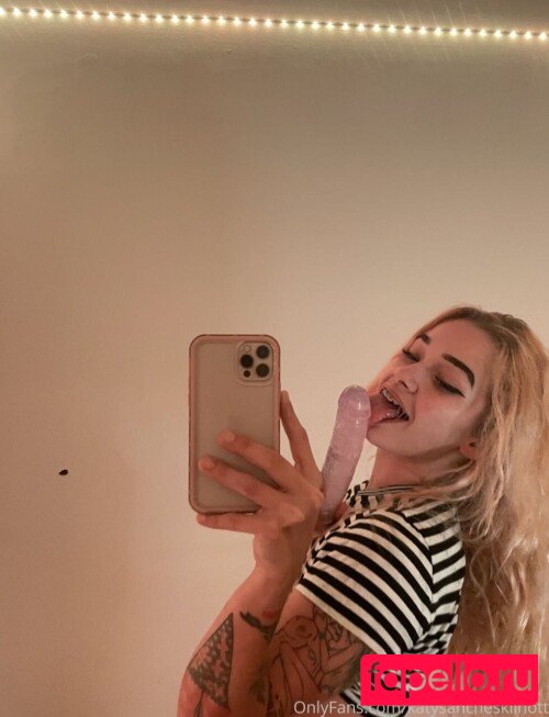 katysancheskii Onlyfans Photo Gallery 