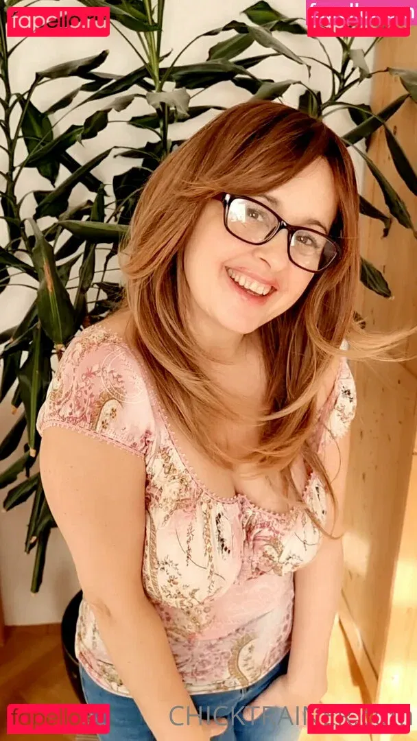 chicktrainer Onlyfans Photo Gallery 