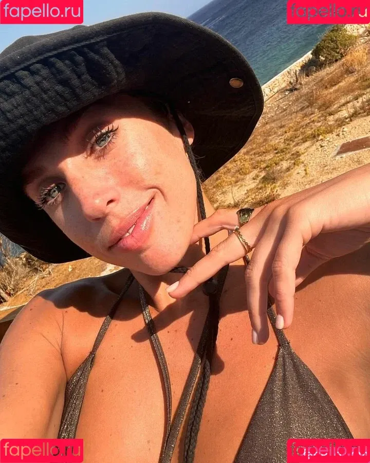 Carlotad26 Onlyfans Photo Gallery 
