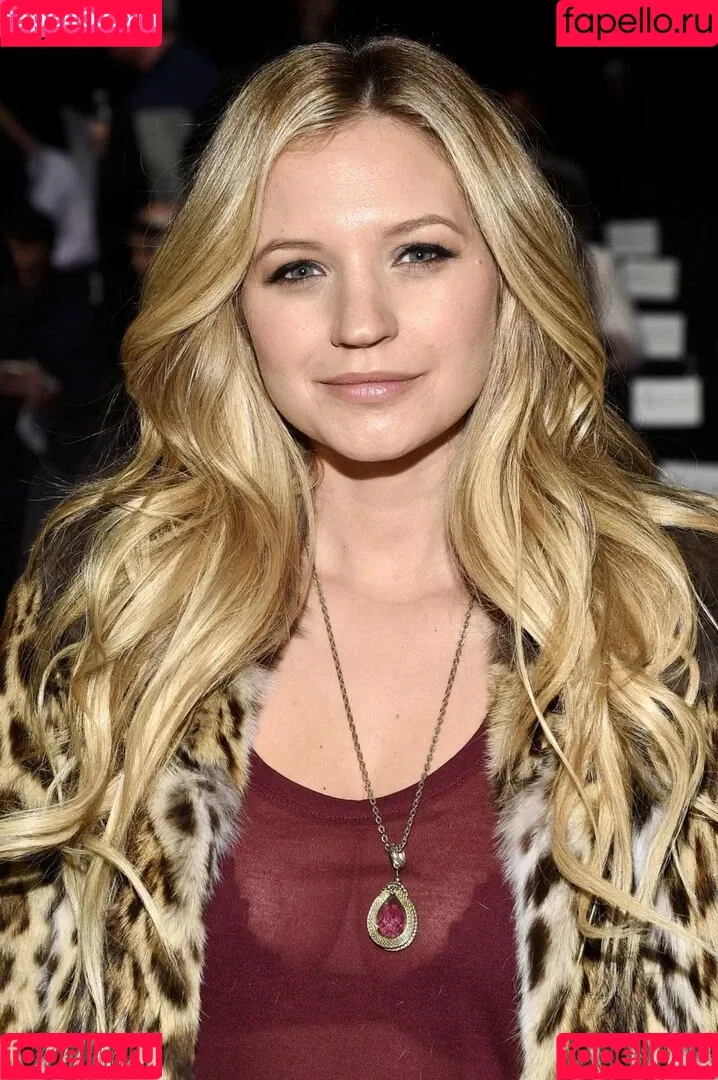 Vanessa Ray Onlyfans Photo Gallery 