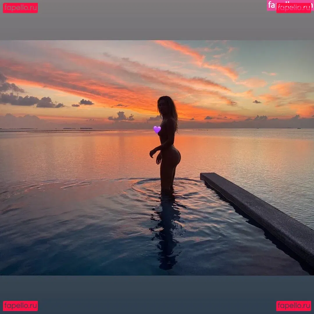 Montana Brown Onlyfans Photo Gallery 