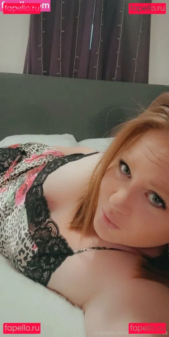 redlotus617 Onlyfans Photo Gallery 