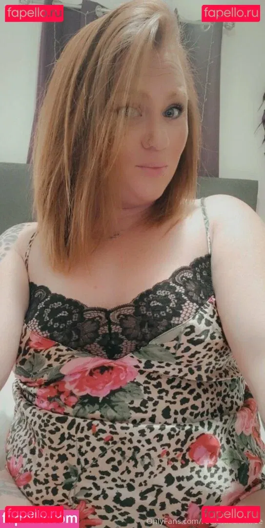 redlotus617 Onlyfans Photo Gallery 