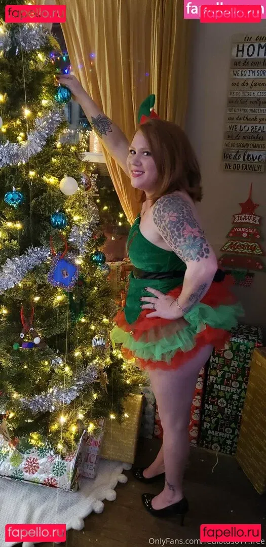 redlotus617 Onlyfans Photo Gallery 