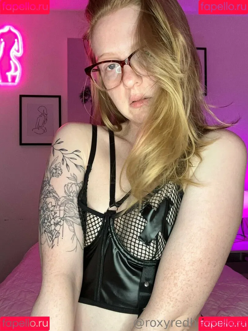 roxyredheadxoxo Onlyfans Photo Gallery 