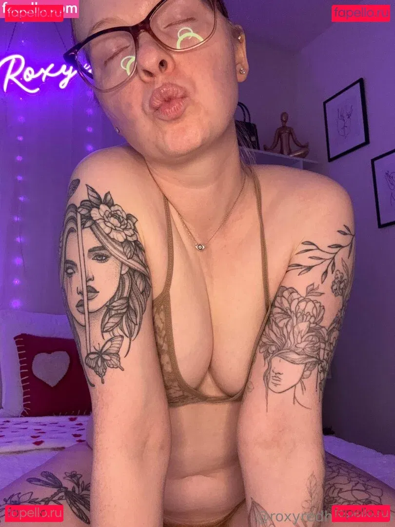 roxyredheadxoxo Onlyfans Photo Gallery 