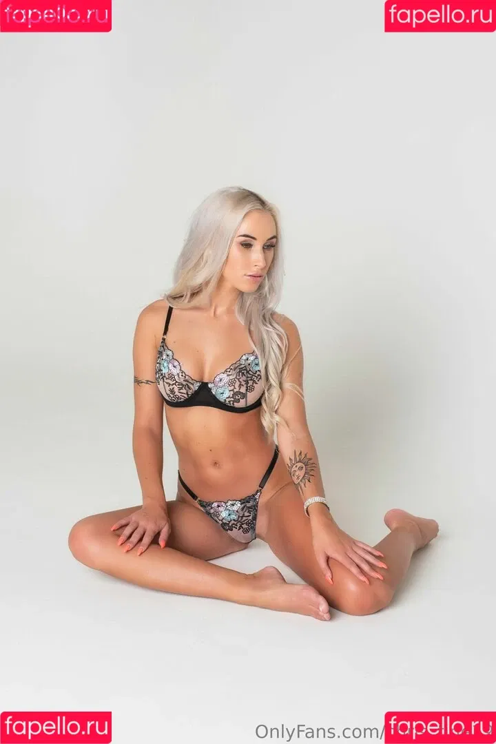 Gergye Krisztina Onlyfans Photo Gallery 