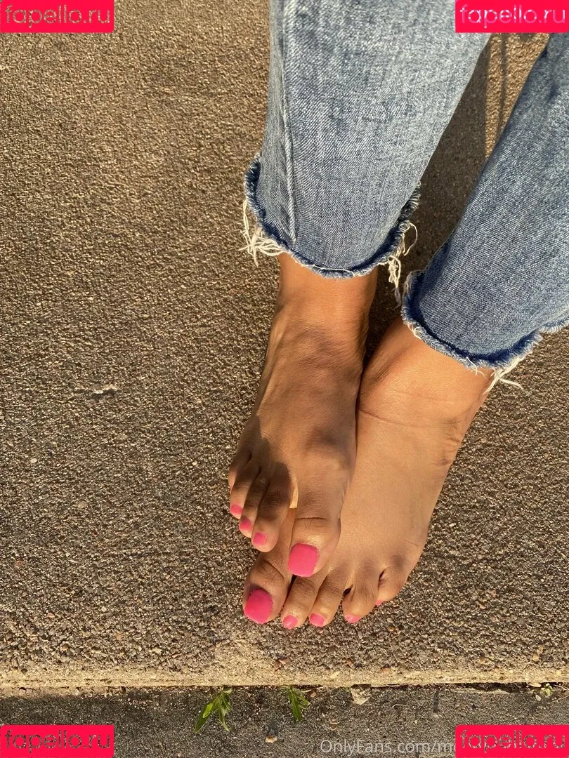 meetyouhalfway Onlyfans Photo Gallery 